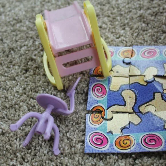 Barbie Kelly Bedroom Playset All Around Home Desk Slide Chair Vintage Lot 2001 - Picture 7 of 7